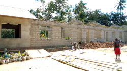 Afronden publieke school in Mkuranga