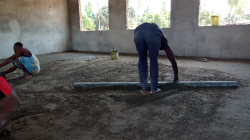 Afronden publieke school in Mkuranga