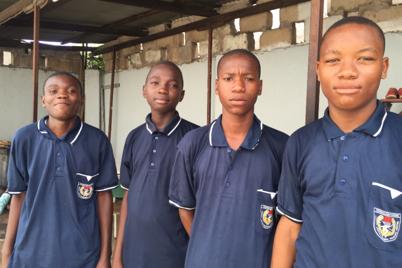 Jongens op voortgezet onderwijs