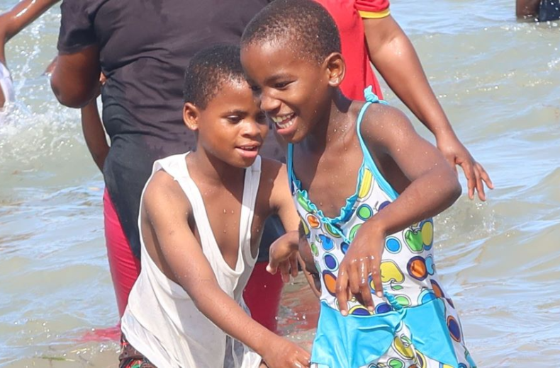 Nieuwjaarsduik in Tanzania